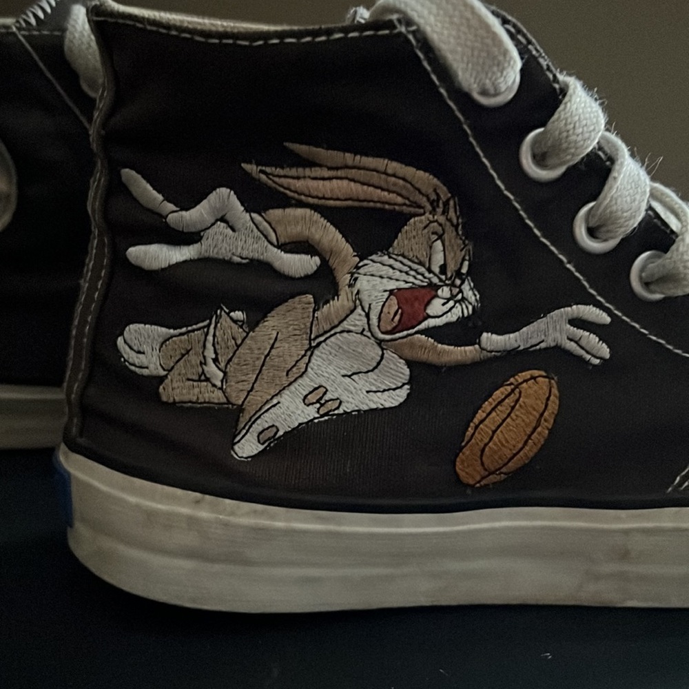 PRO Keds Canvas High Tops Bugs Bunny Blue Heel Tag Mens 9 1/2 Looney Tunes 1993 - Picture 10 of 14